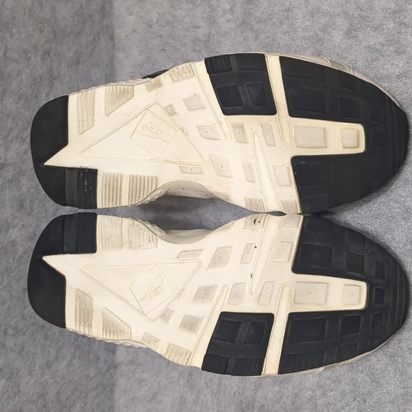 Nike Air Huarache Grey yellow pink 3Y - Picture 6 of 9